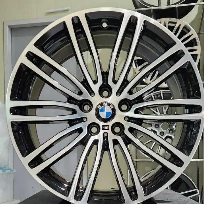 BMW G30 664M 19인치휠+ 피렐리신품타이어