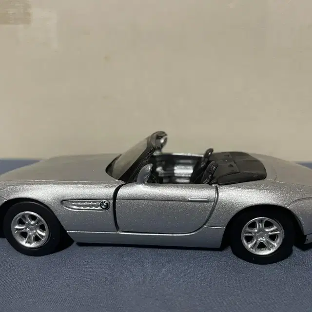 Bmw z8 다이캐스트 피규어 인테리어 소품 모형