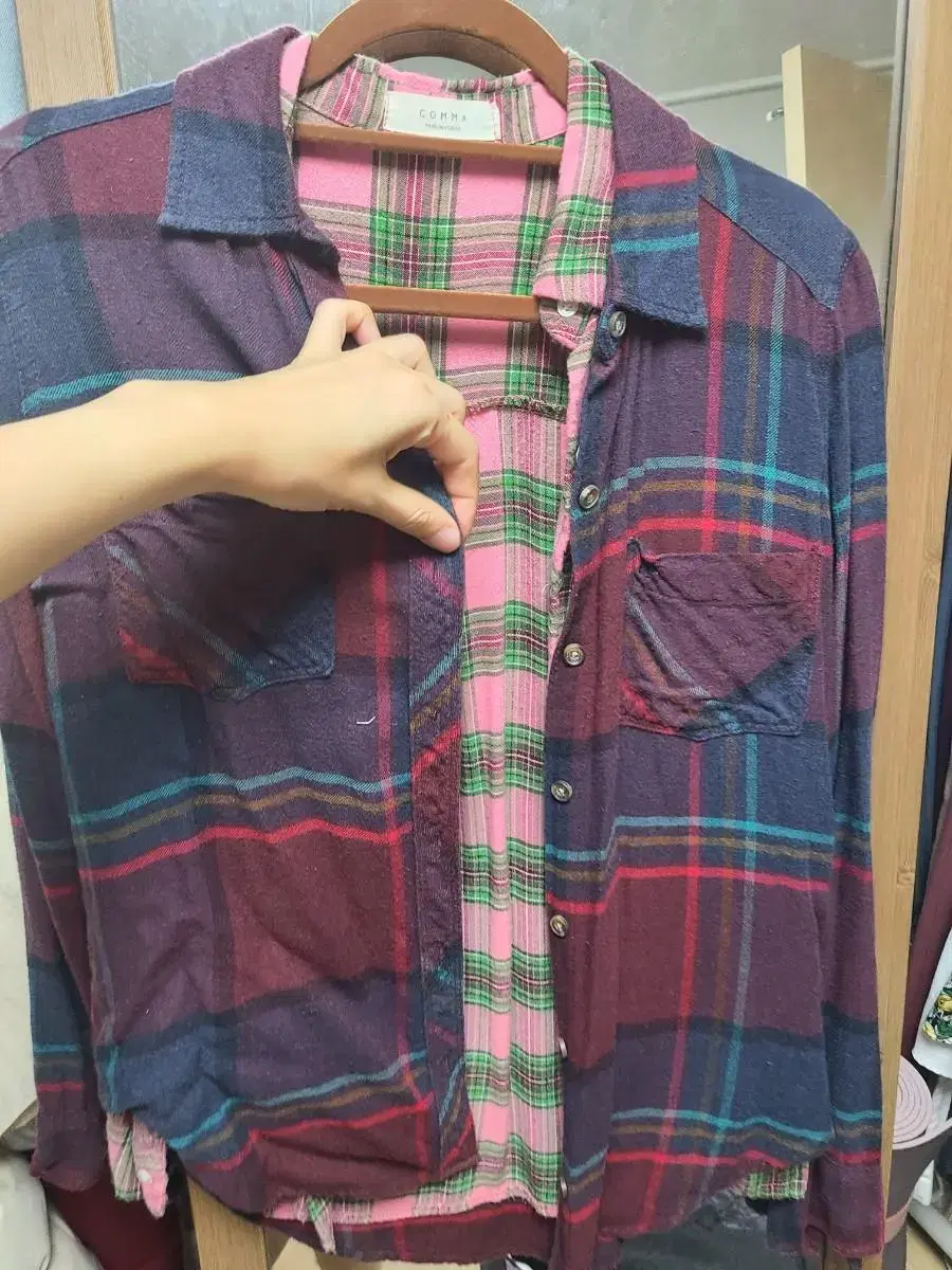 Abercrombie gaeul shirt check