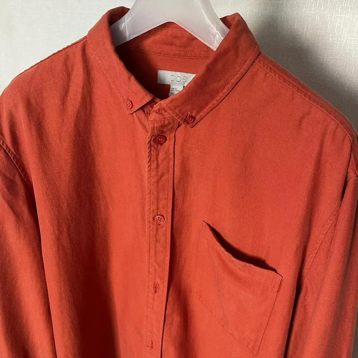 COS shirt (tomato color, zonye)