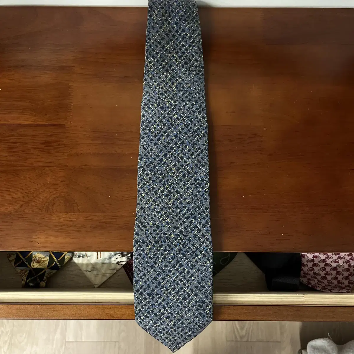 ISSEY MIYAKE silk tie ( made in JAPAN )