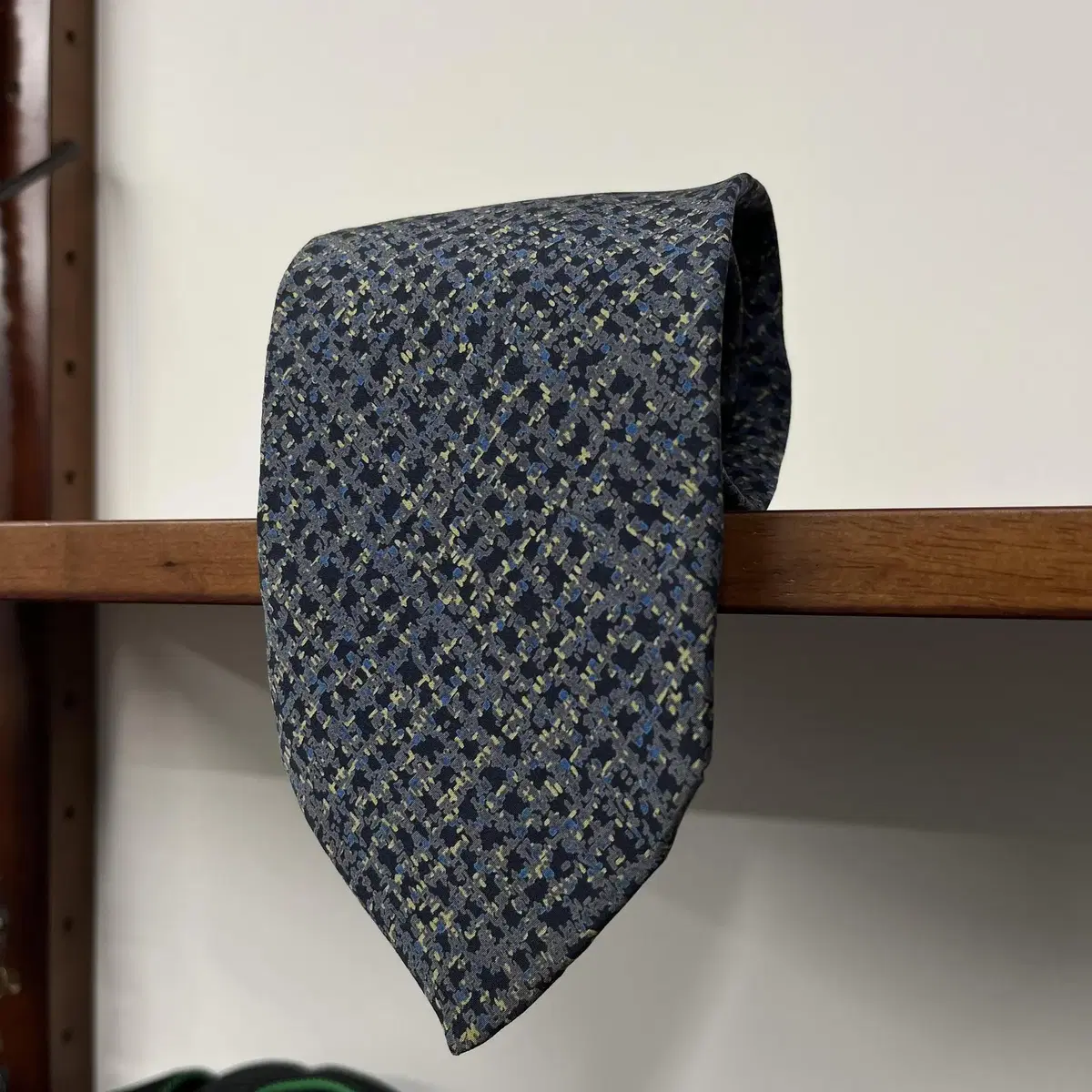 ISSEY MIYAKE silk tie ( made in JAPAN )