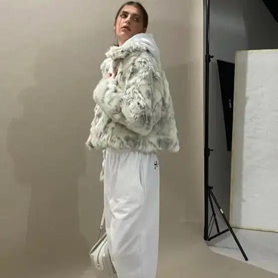 レディース threetimes Meringue fake fur coat