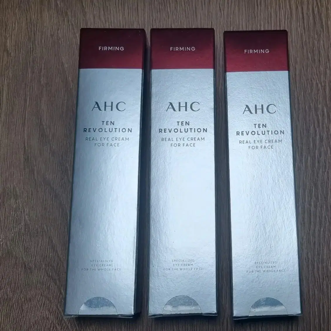 새상품 AHC 텐 레볼루션 리얼 아이크림 포페이스 35ml 2025.10