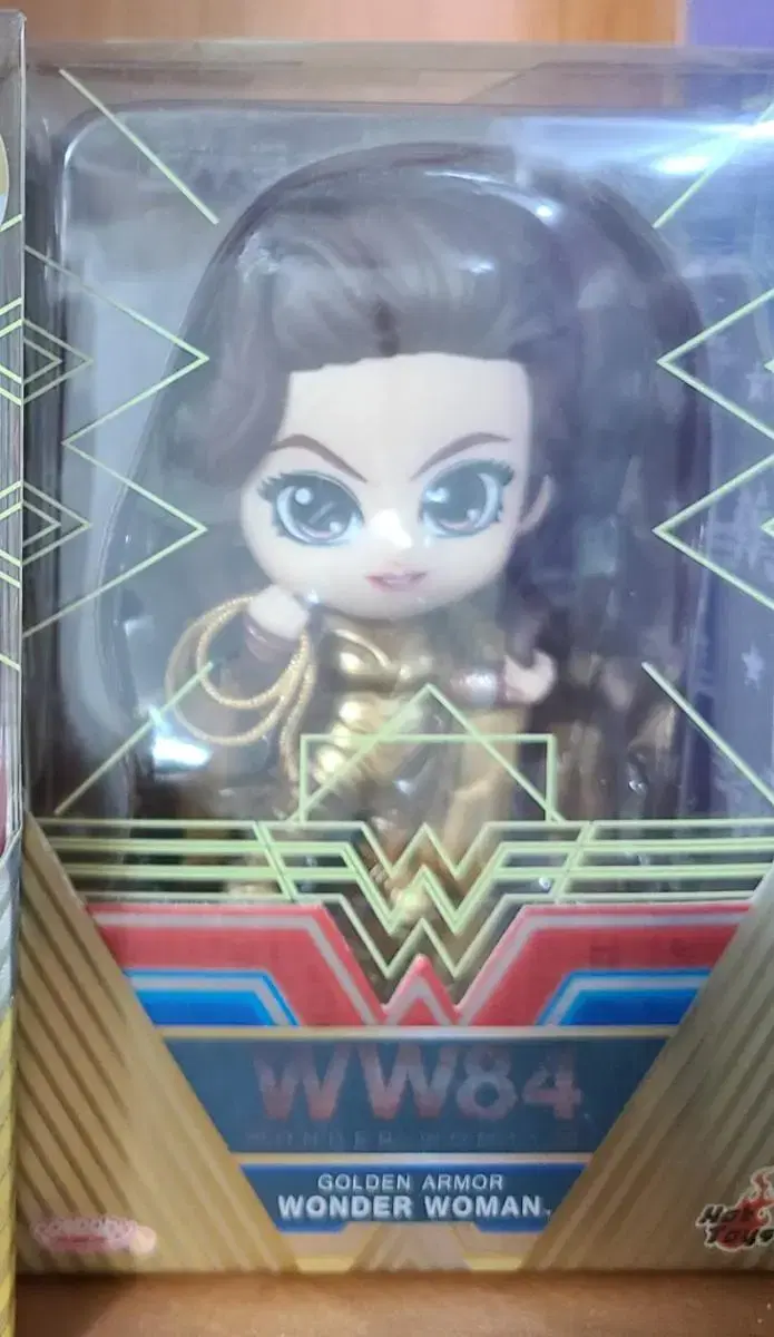 Cosbaby Wonder Woman Golden Armor