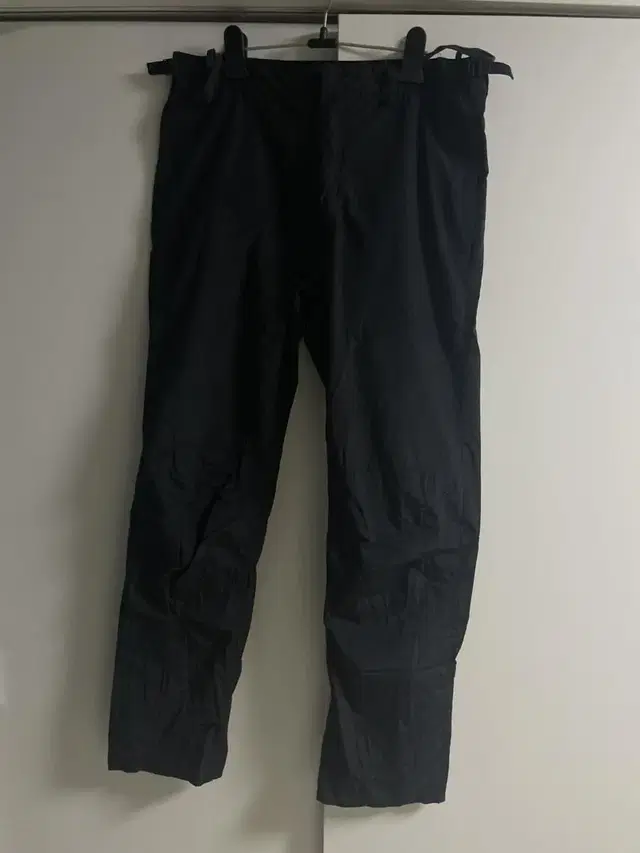 Helmut lang Nylon Pants 46