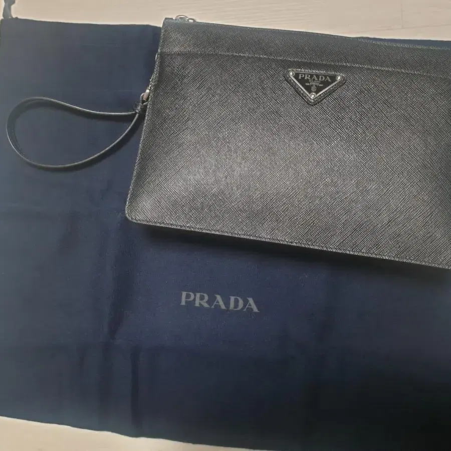 프라다 2vf032 prada 2vf032 남자 클러치 남성