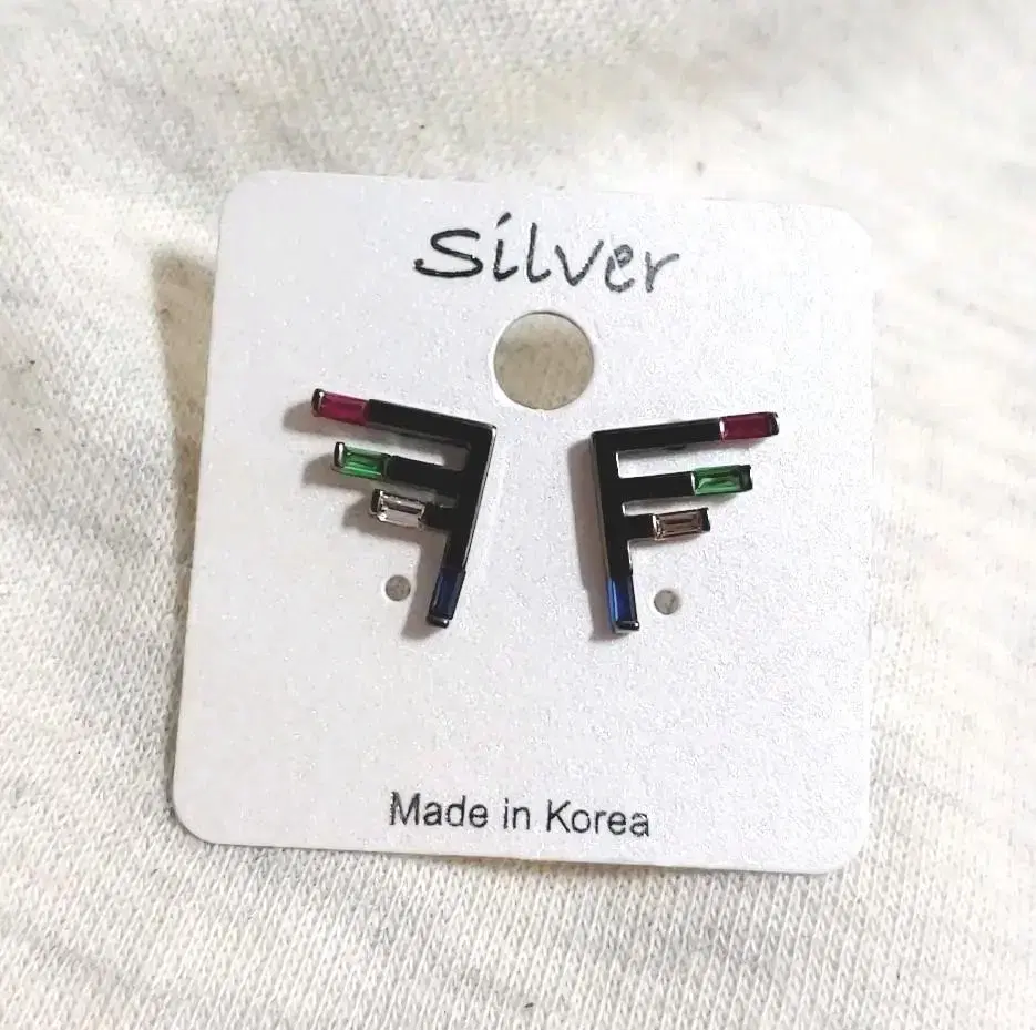 * F Silver-plated earrings 1.7*1.1cm