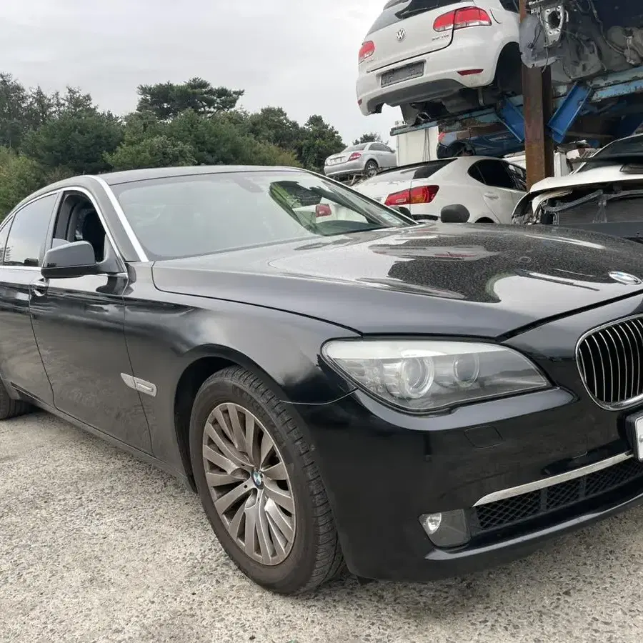 수입차 중고부품 bmw 740li f02