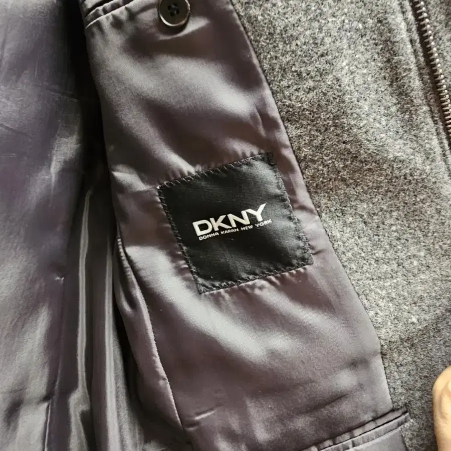 DKNY 남자 그레이 모직코트 미디움사이즈