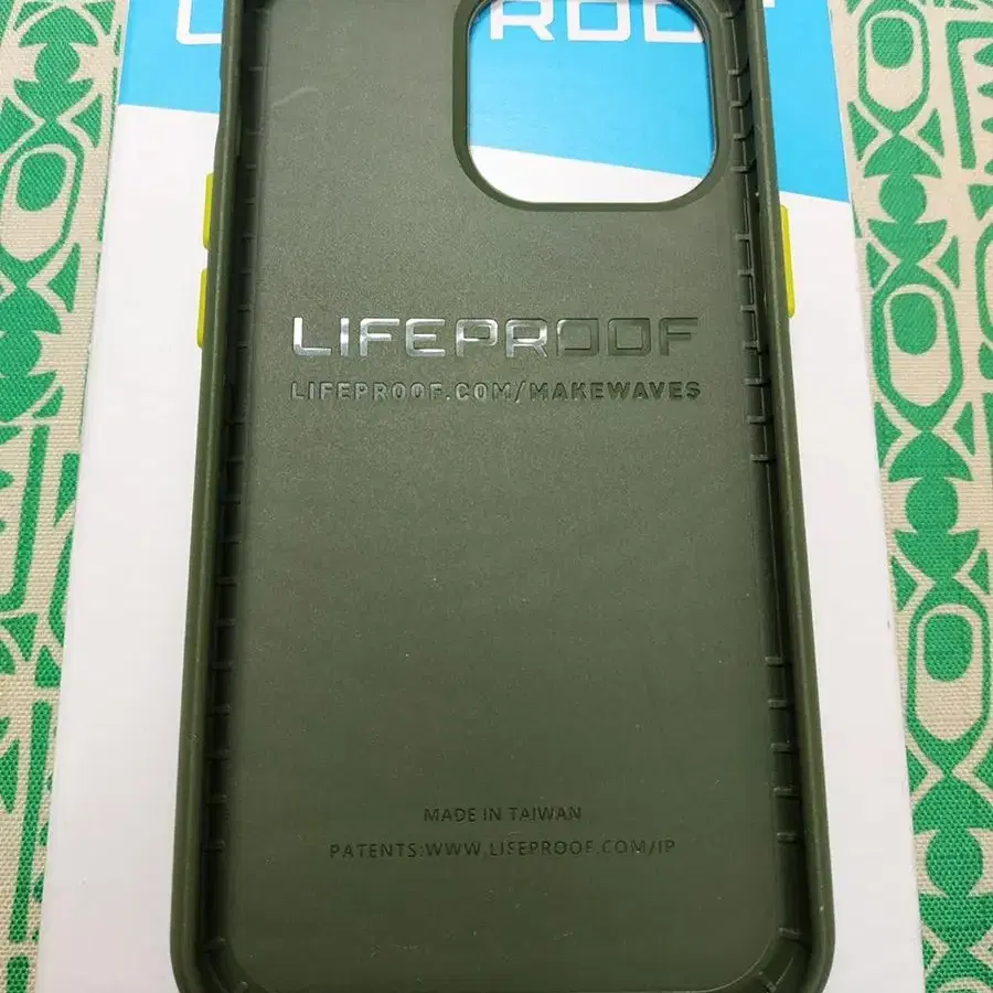 아이폰13프로 전용 오터박스 정품 Lifeproof 케이스