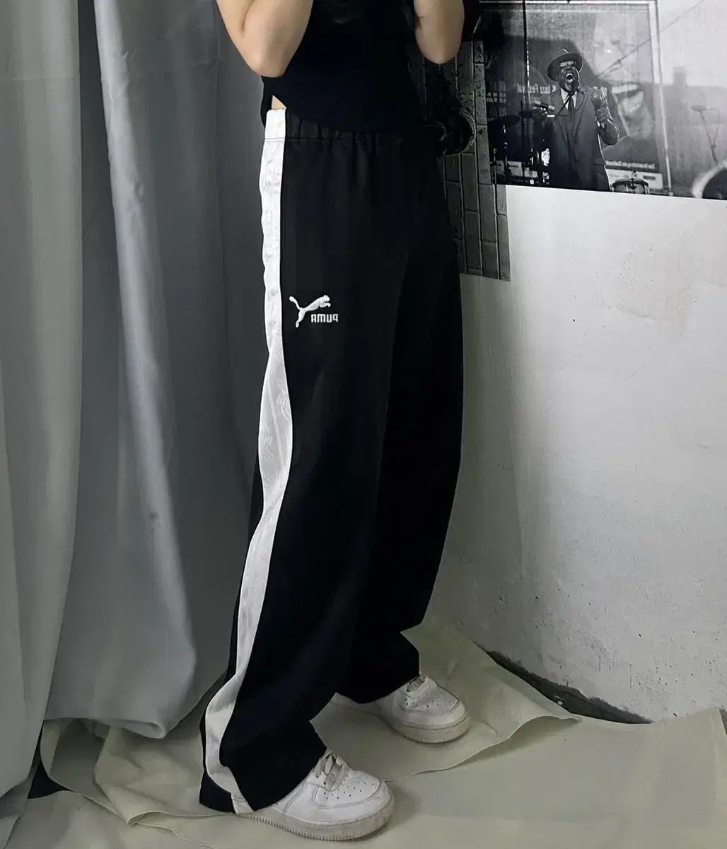 Puma Black Stripe White Logo Pattern Track Pants XL