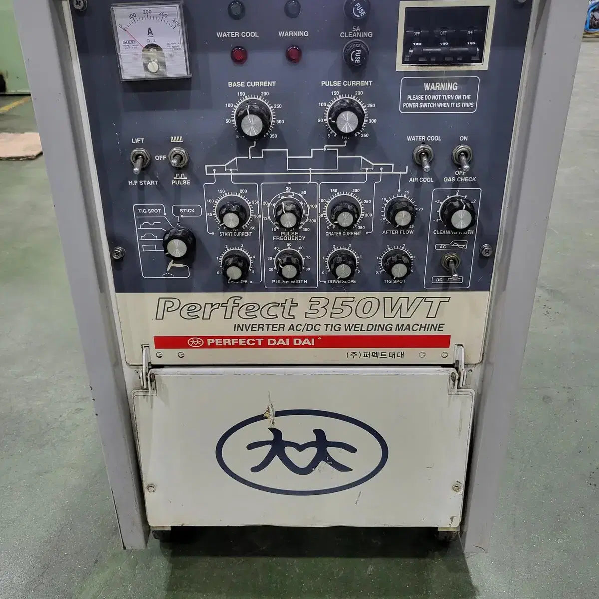 퍼펙트대대 알곤용접기 ac/dc 350A