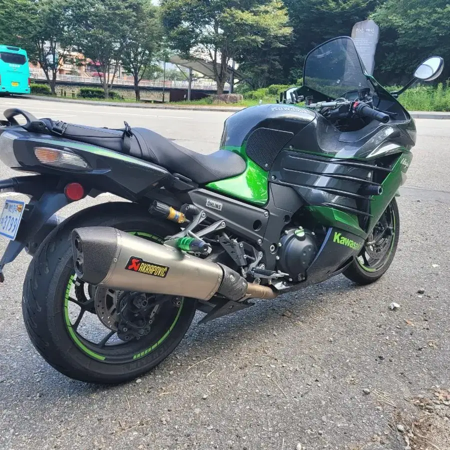 가와사키 18년식 ZZR1400(올린즈스페셜) 팝니다