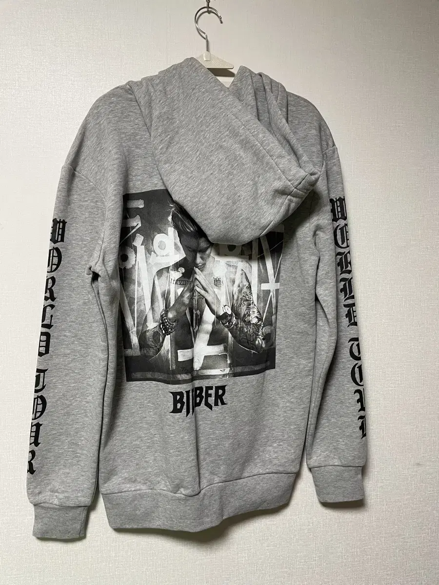 (select/new) Justin Bieber Pose Tour Limited Edition Kimono Hoodie