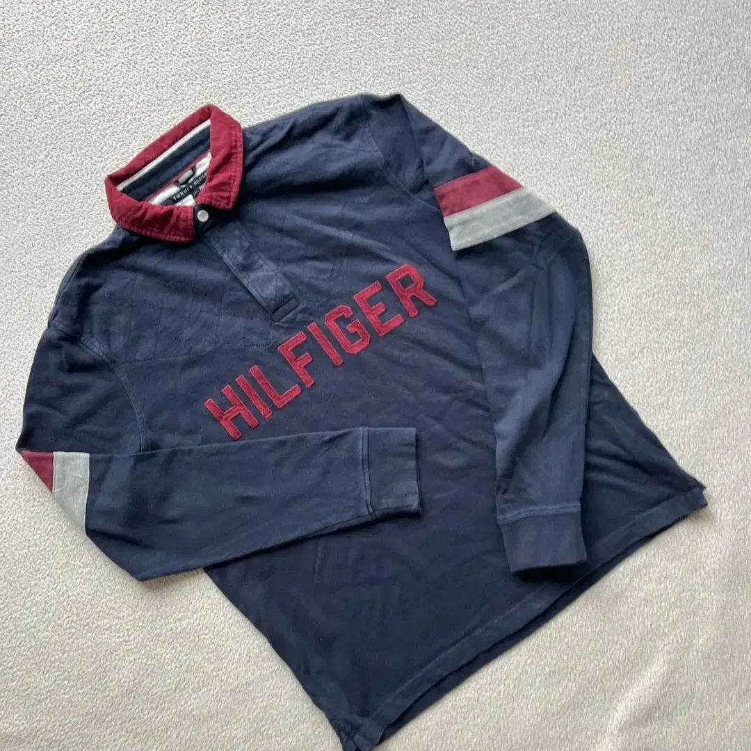 tommy hilfiger 카라티