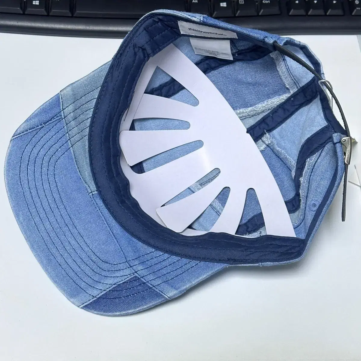 디스이즈네버댓 Washed Denim Pacth Work Cap(새상품)