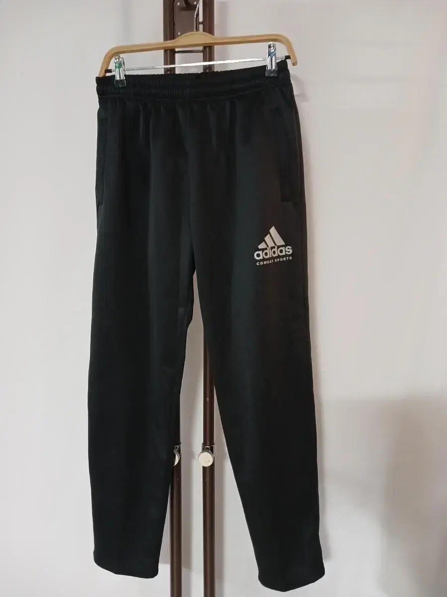 n1021) adidas 아디다스 키즈 트레이닝 바지 85  160사이즈