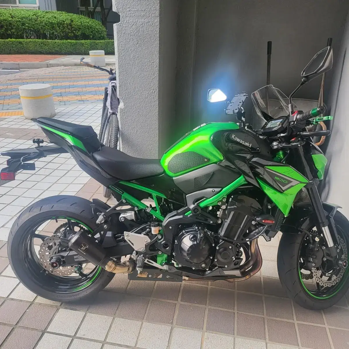 22년 z900