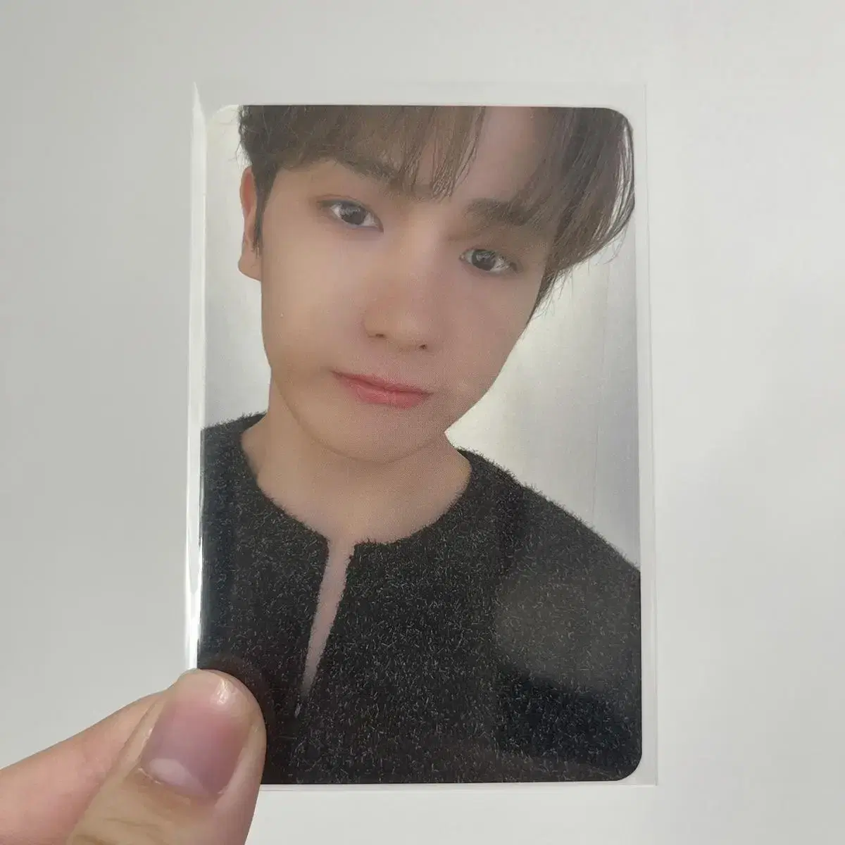 The Boyz hyunjae Whisper Docs photocard WTS