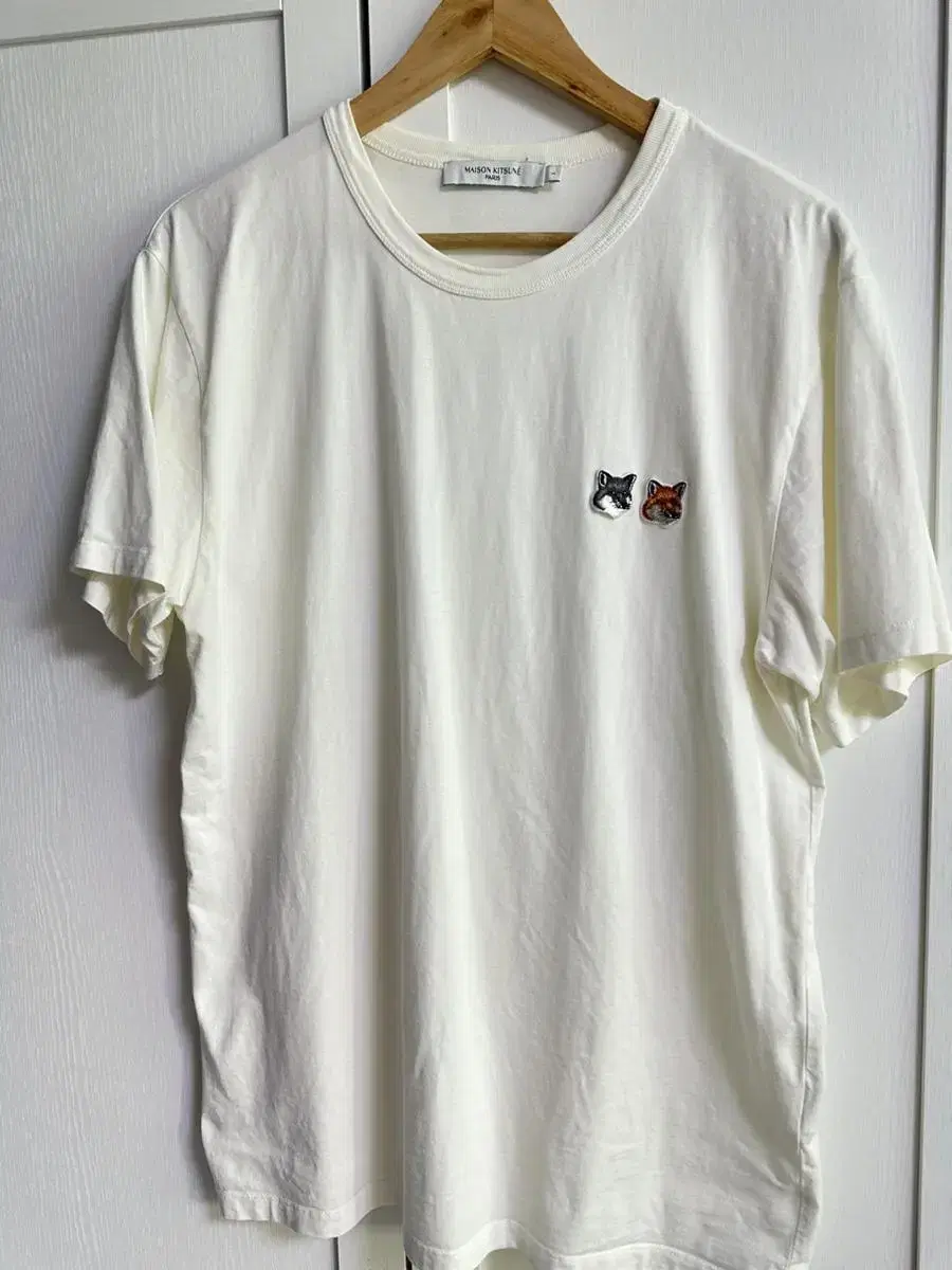 Maison Kitsune Ivory Double Fox L