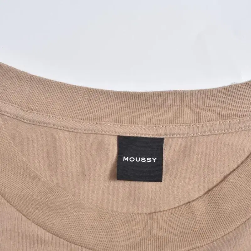 아줄바이마우지 moussy 자수 롱 슬리브 긴팔 티셔츠 hp3533