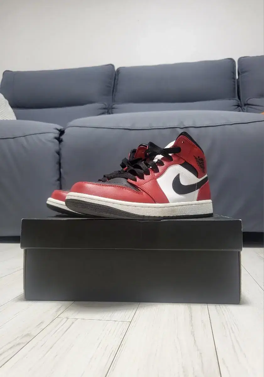 nike jordan shikigo black toe 270 sells