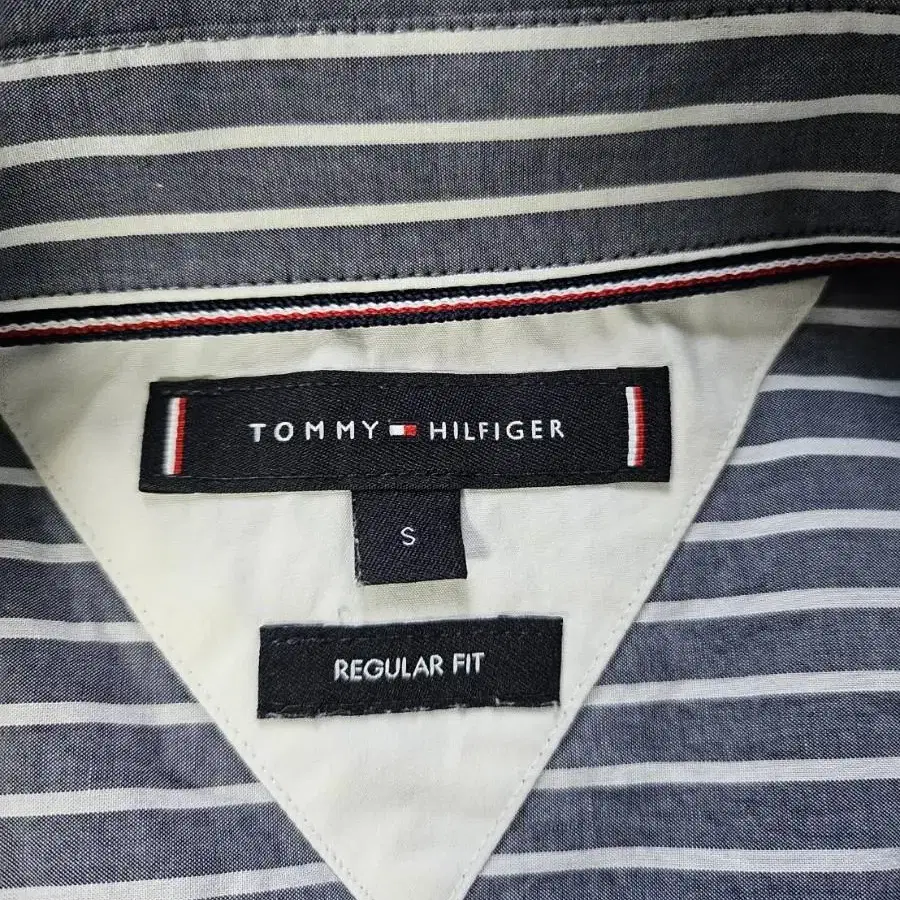 타미힐피거 TommyHilfiger 스트라이프 남방 와이셔츠 레귤러핏 S