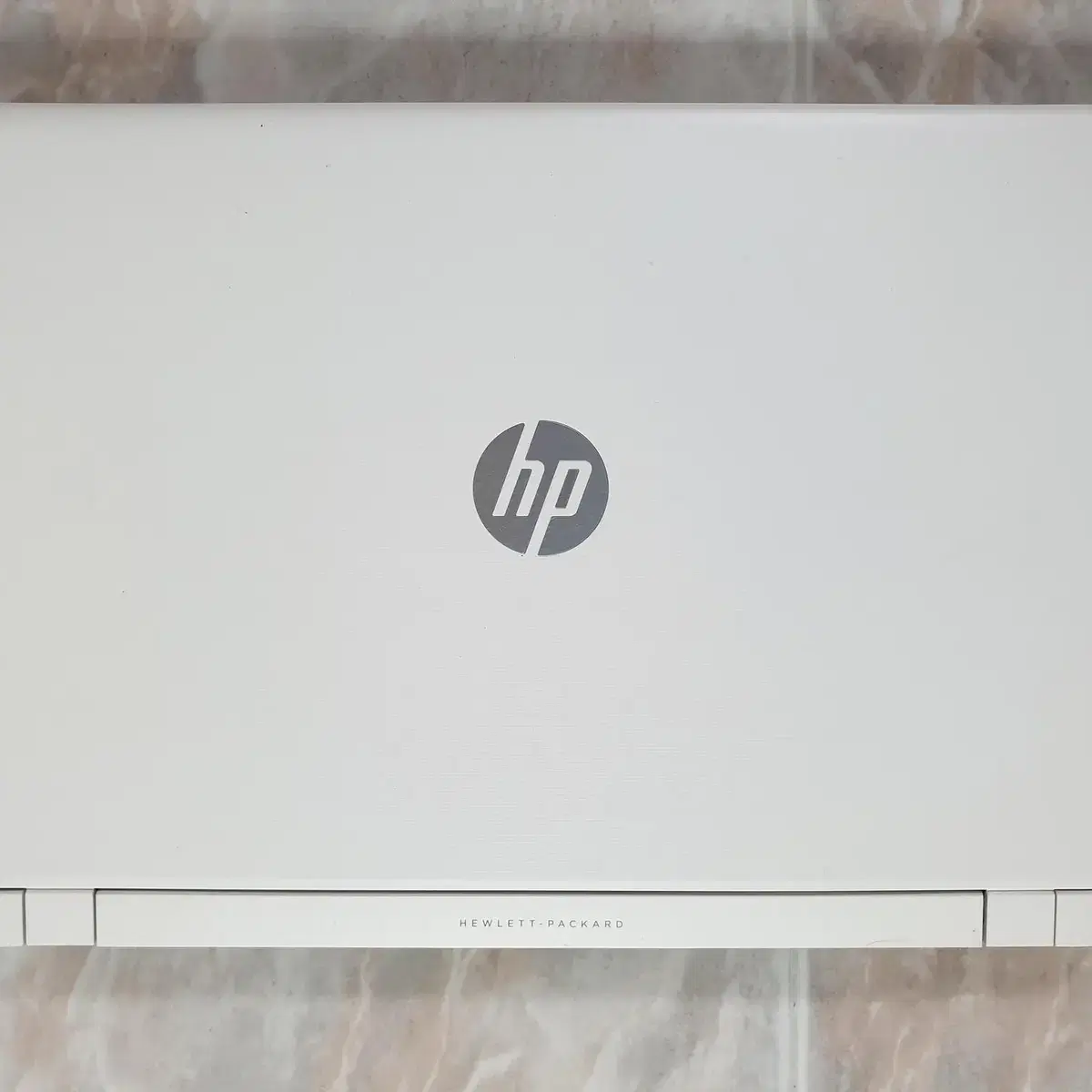 노트북 HP 15-p042TU i5 4210 램8G ssd120g