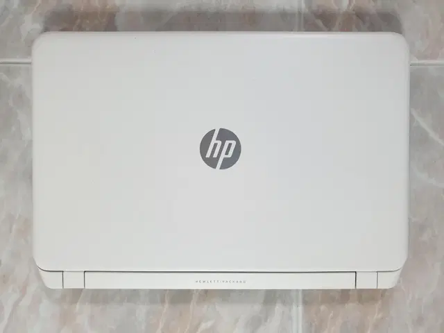 노트북 HP 15-p042TU i5 4210 램8G ssd120g