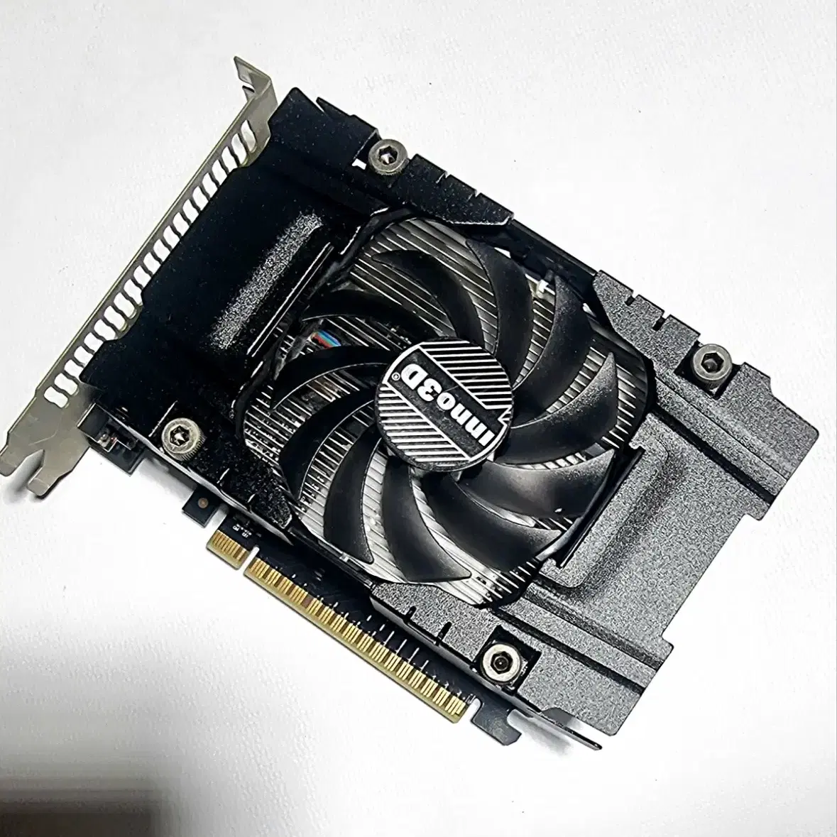 inno3D GTX750ti(2GB) 무전원 그래픽 카드 팝니다