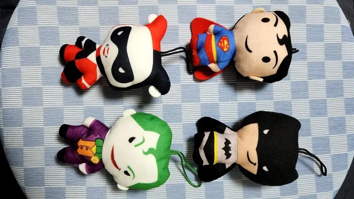 Ration) McDonald's Happy Meal Joker, Batman, Harlequin(?), Superman for sale.