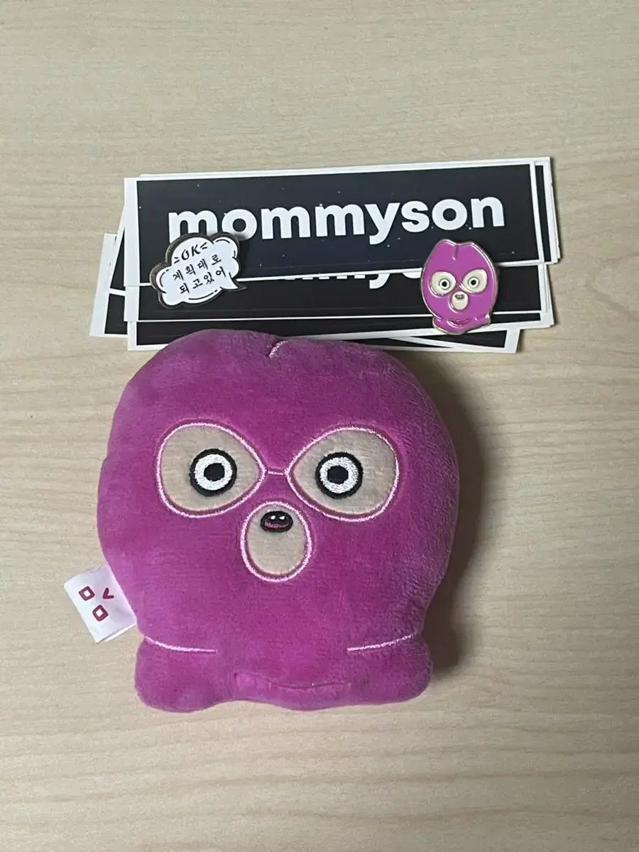 Mamison doll badge sticker