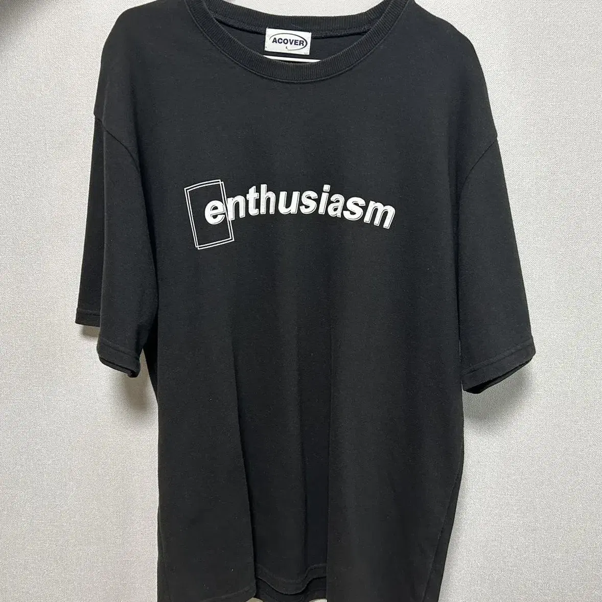 Enthusiasm 반팔티 L