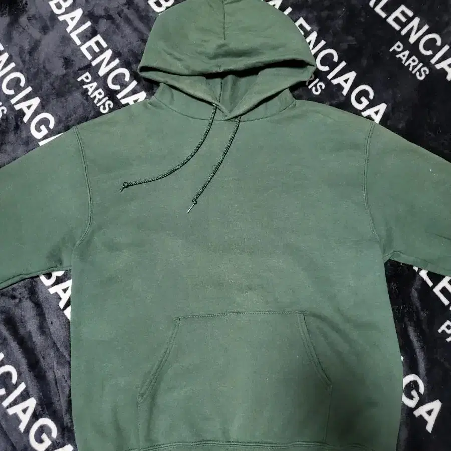 M)만원샵 Champion eco hood dark green