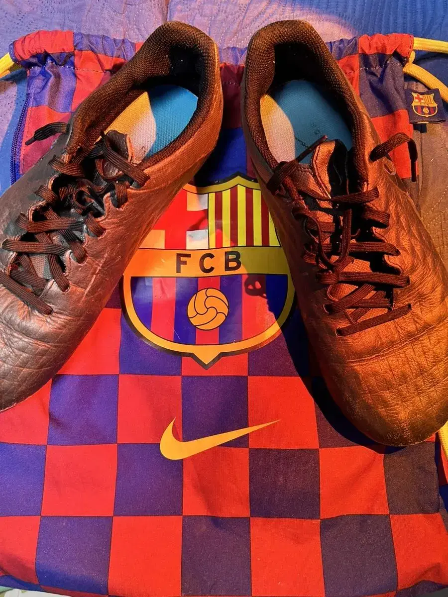 2nd hand soccer boots for sale