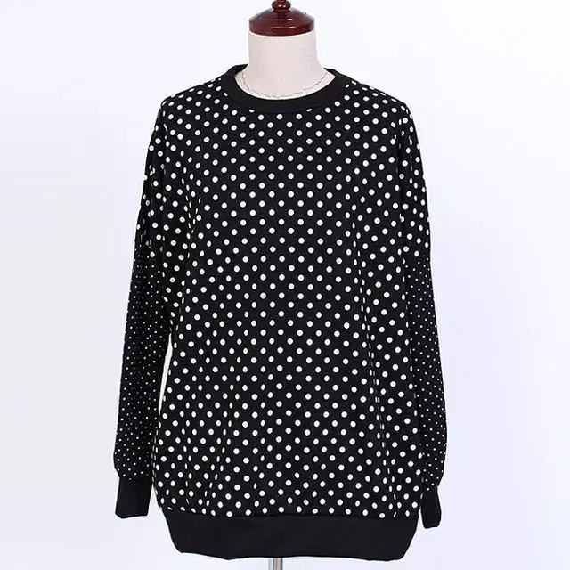 Double polka dot box top-to-bottom