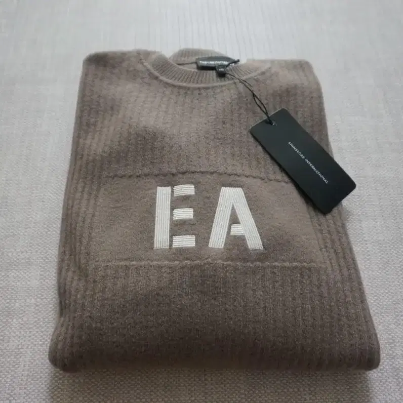 엠포리오 아르마니 니트 스웨터 Centre Ea Knit