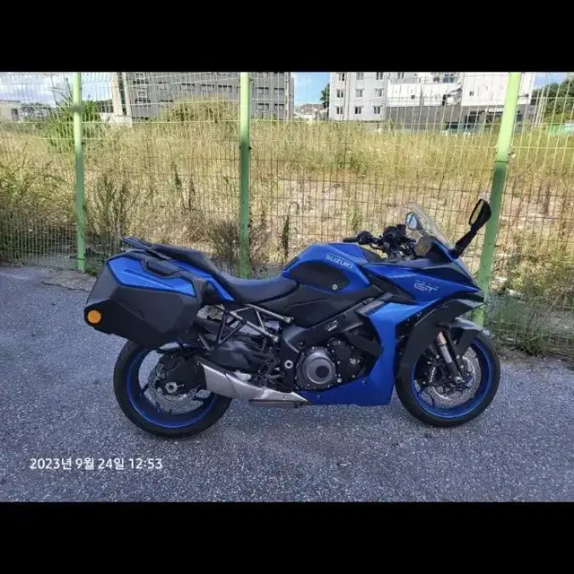 22년식 GSX-S1000GT