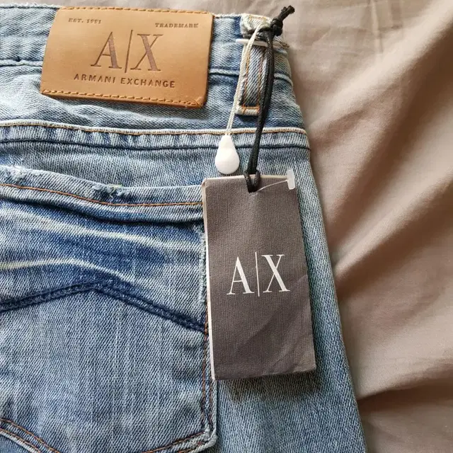 새제품 made in USA ARMANI EXCHANGE 스판 데님팬츠