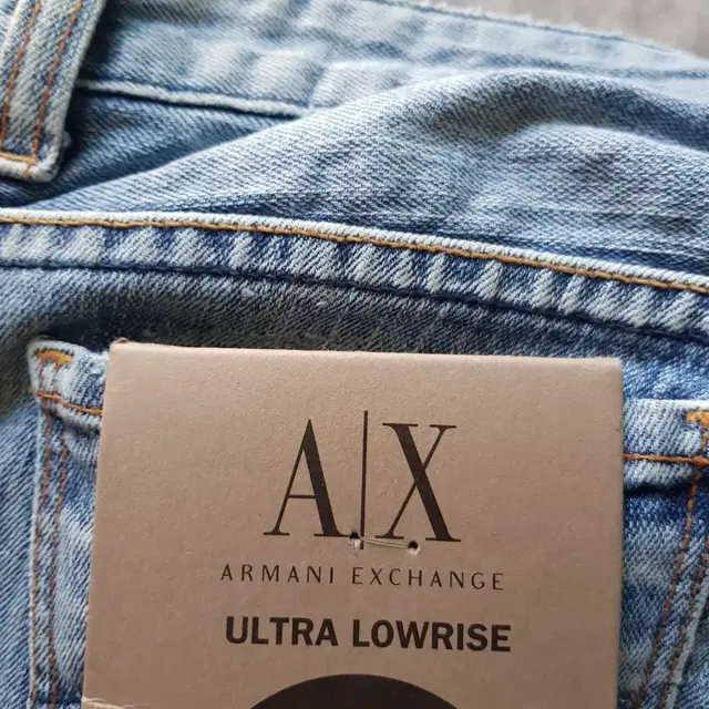 새제품 made in USA ARMANI EXCHANGE 스판 데님팬츠