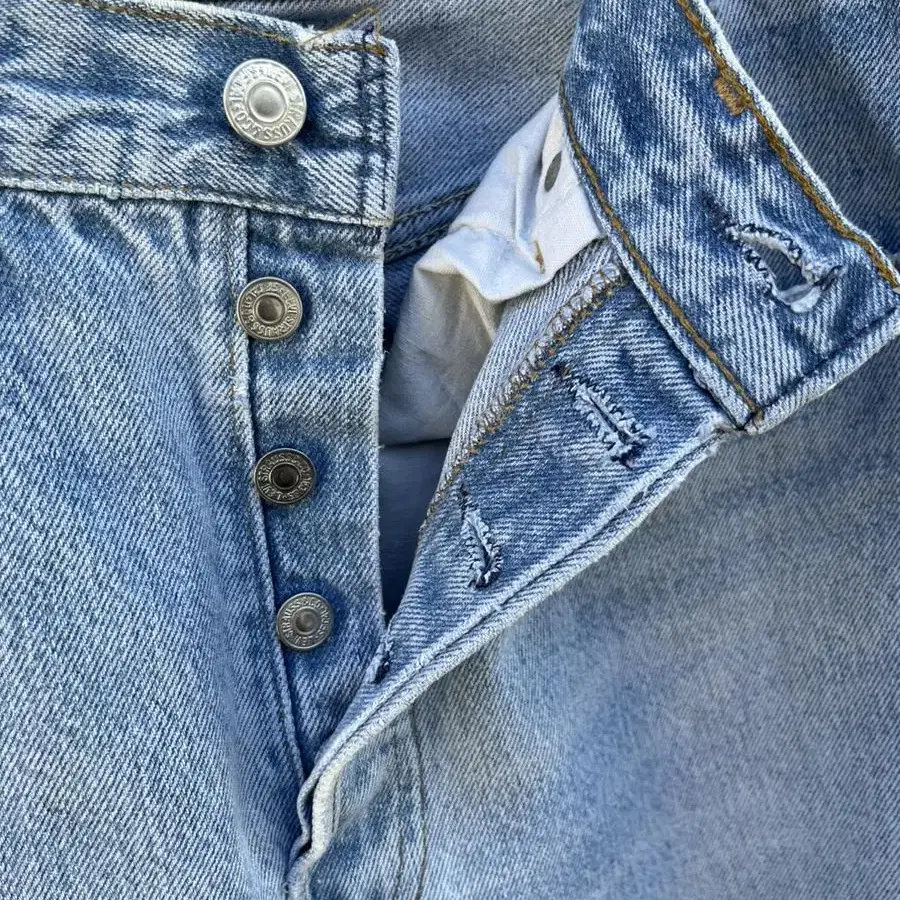 90s 501xx Vintage Levis(31)