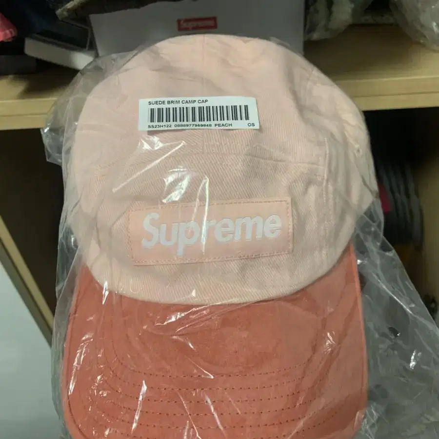 새상품 슈프림 스웨이드 바이저 투톤 캠프캡 모자 Supreme