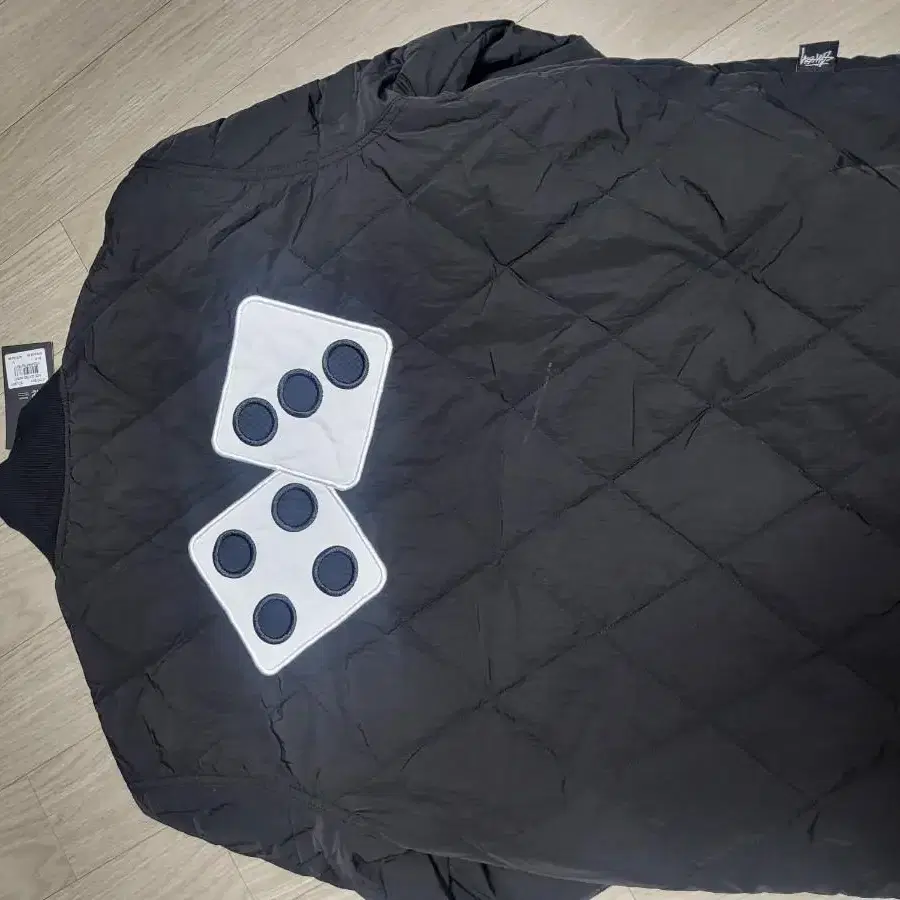 Stussy DICE QUILTED JACKET 스몰