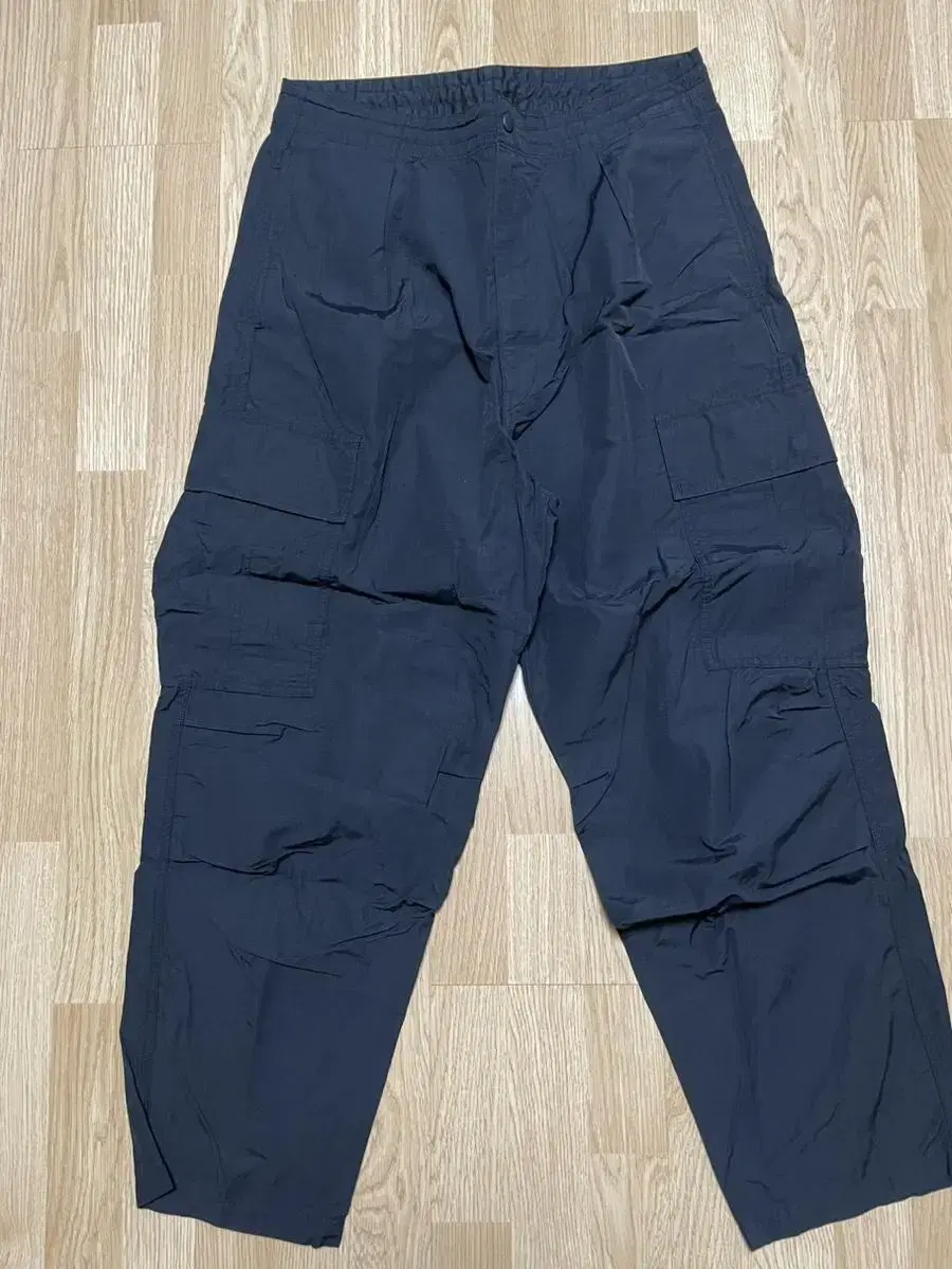 [M] 18ss Uniqlo U Wide-Fit Cargo Pants