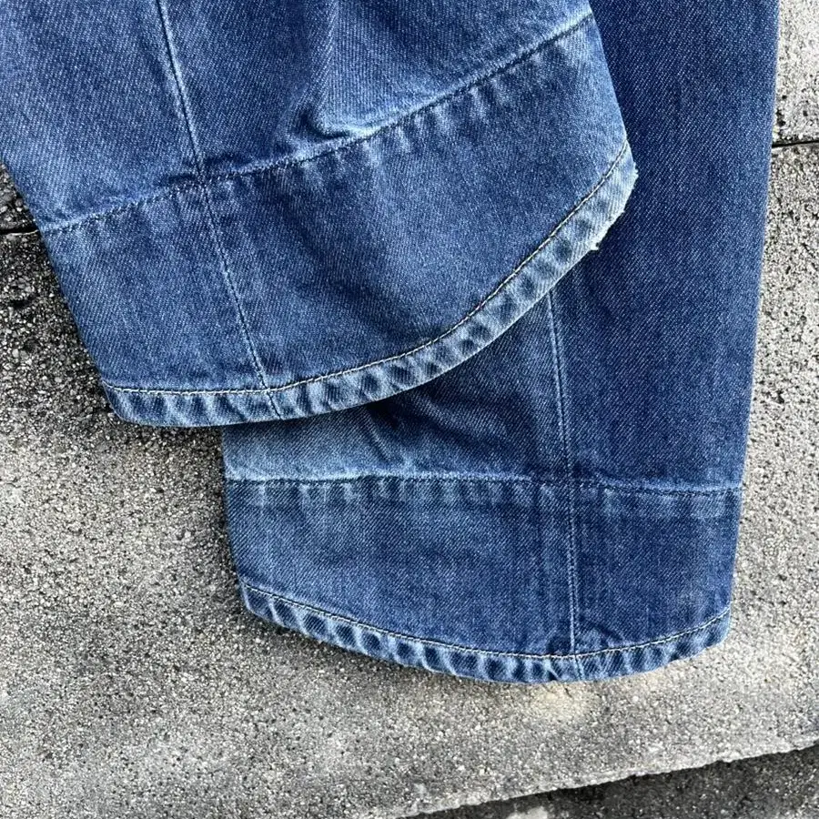 00s Engineered Vintage Levis(30)