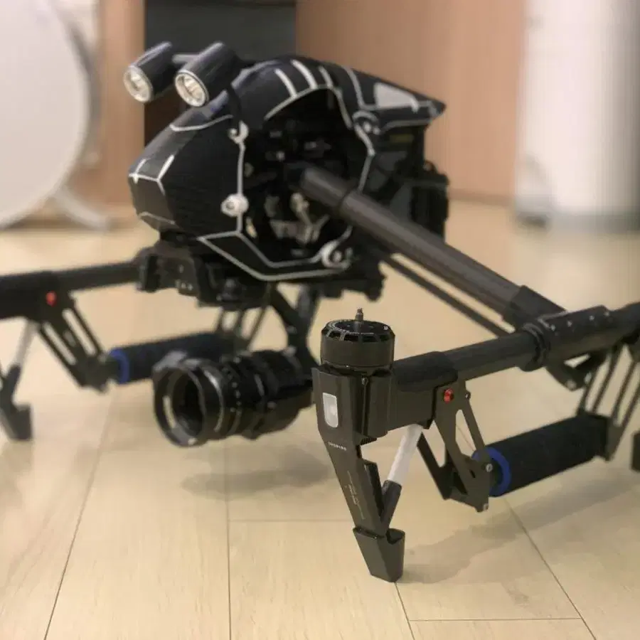 DJI 인스파이어1 v2 + 젠뮤즈 x5