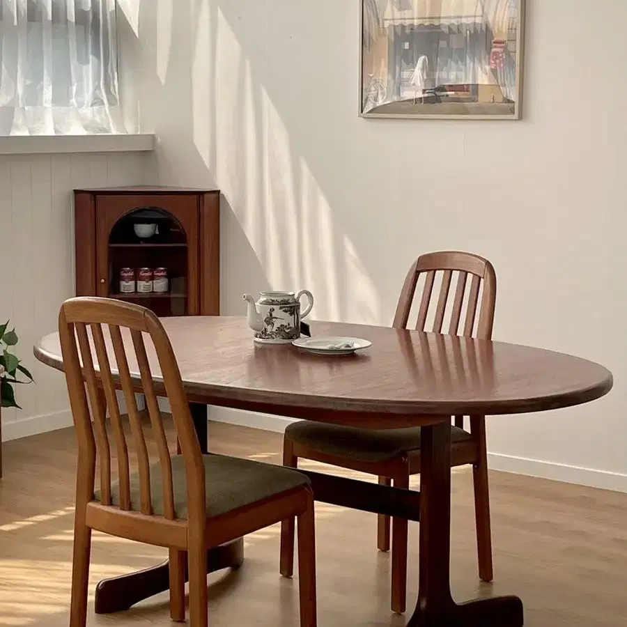 G plan oval dinning table