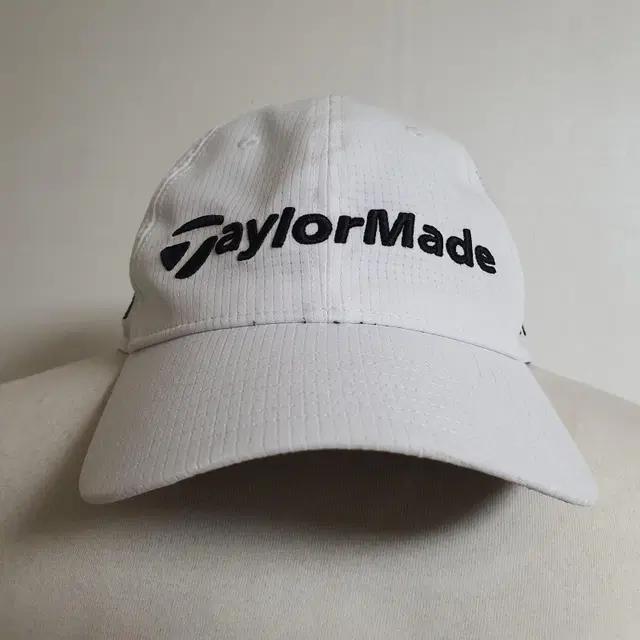 TAYLORMADE  모자