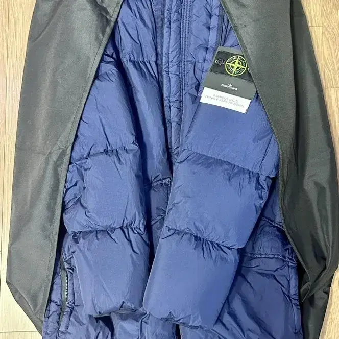 [L] 스톤아일랜드 크링클랩스 롱패딩 Stone Island 18FW